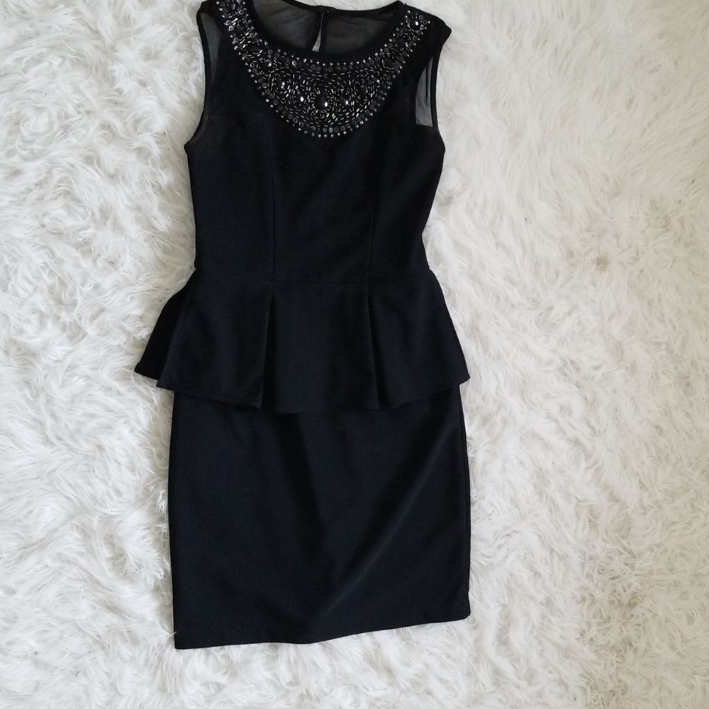 Beatiful black mini dress